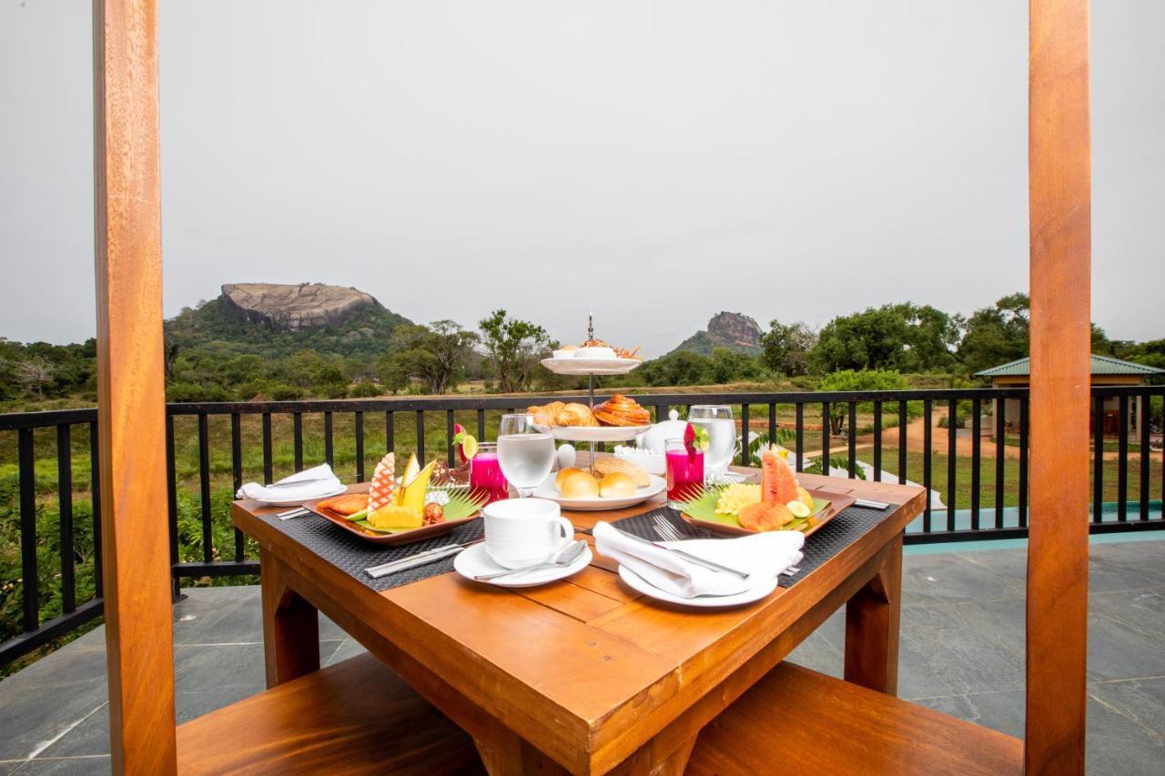 Sigiriya King'S Resort Zewnętrze zdjęcie
