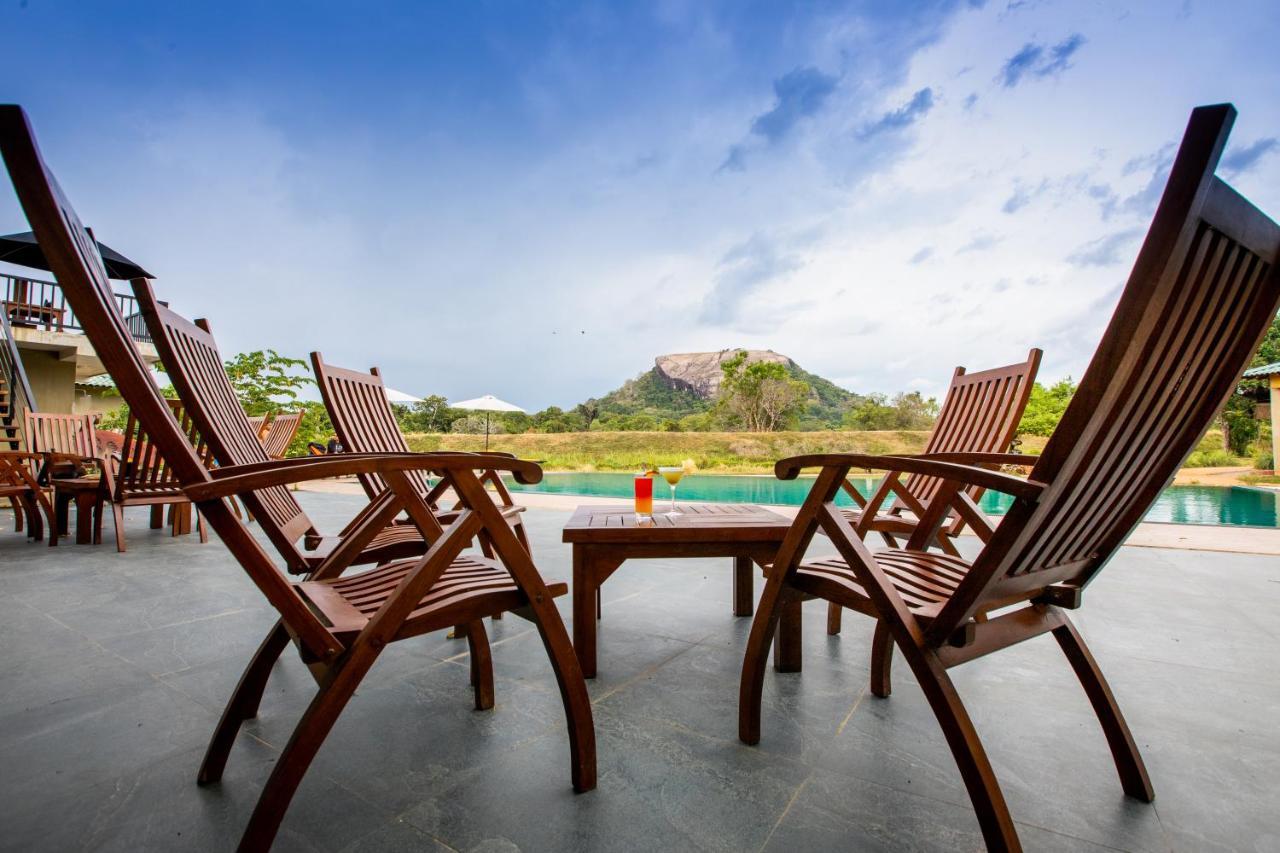 Sigiriya King'S Resort Zewnętrze zdjęcie