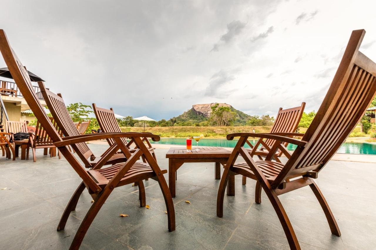 Sigiriya King'S Resort Zewnętrze zdjęcie